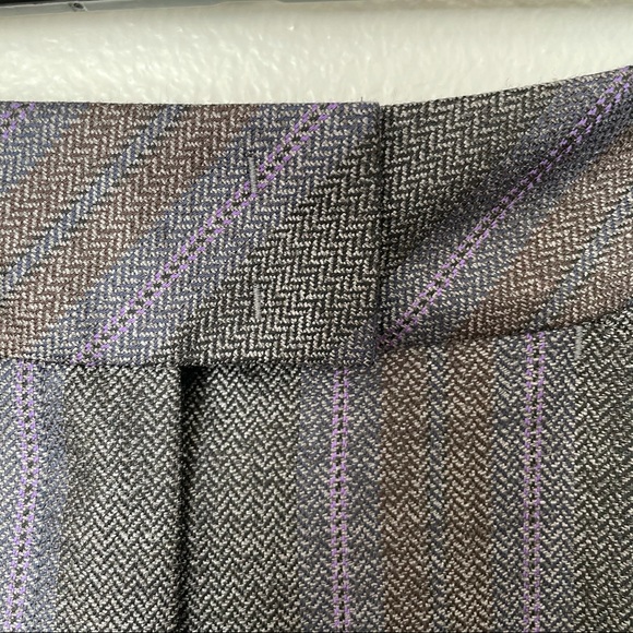 Escada Wide Leg Gray/Purple Pinstripe Silk/Wool Slacks Size 40/4 - Picture 6 of 9
